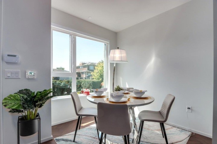 Photo 4 at 153 - 785 W 49th Avenue, Oakridge VW, Vancouver West