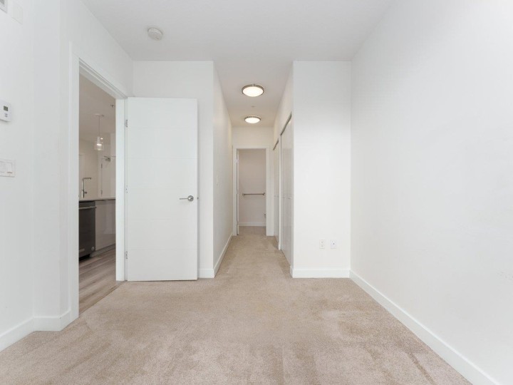 Photo 15 at 202 - 128 E 8th Street, Central Lonsdale, North Vancouver