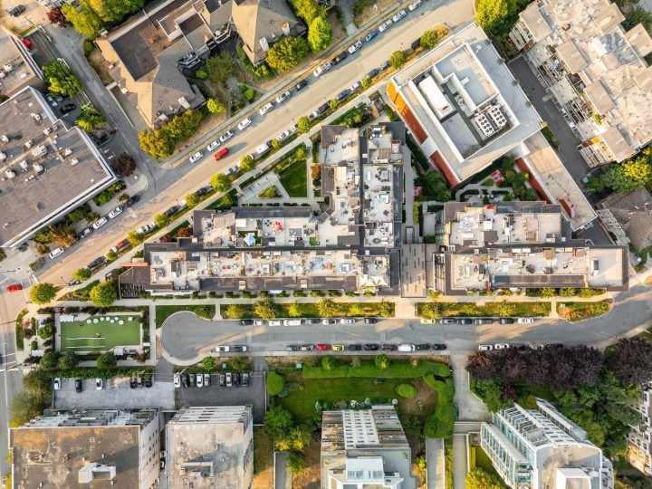 Photo 31 at 202 - 128 E 8th Street, Central Lonsdale, North Vancouver