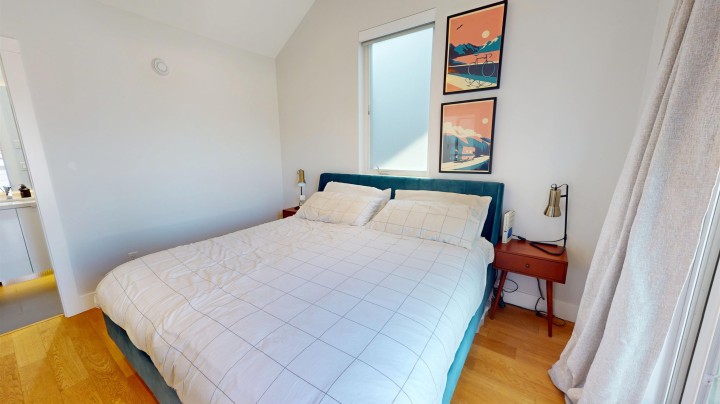 Photo 23 at 2073 E Pender Street, Hastings, Vancouver East