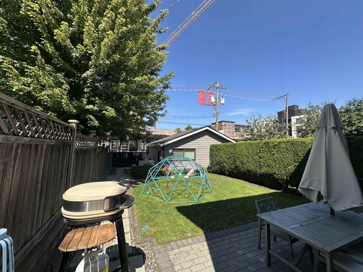 Photo 2 at 2073 E Pender Street, Hastings, Vancouver East