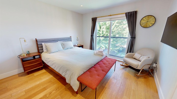 Photo 13 at 2073 E Pender Street, Hastings, Vancouver East