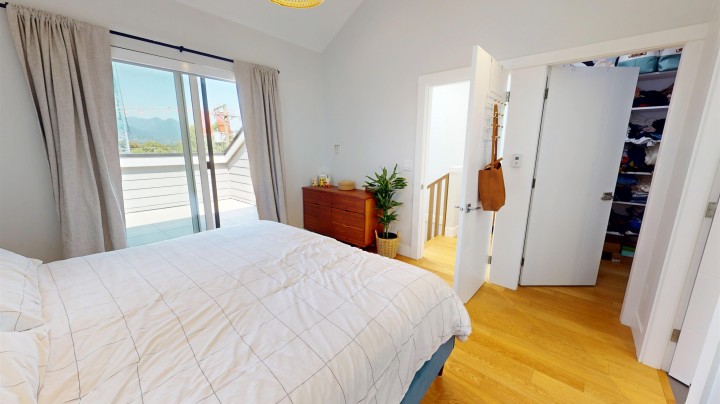 Photo 22 at 2073 E Pender Street, Hastings, Vancouver East