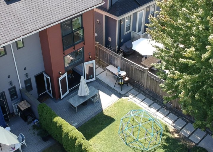 Photo 32 at 2073 E Pender Street, Hastings, Vancouver East