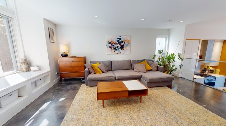 Photo 5 at 2073 E Pender Street, Hastings, Vancouver East