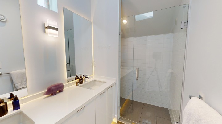 Photo 24 at 2073 E Pender Street, Hastings, Vancouver East