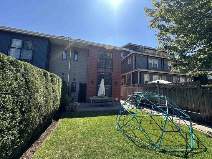 Photo 29 at 2073 E Pender Street, Hastings, Vancouver East