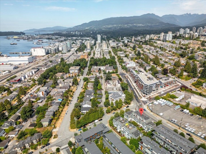 Photo 27 at 12 - 288 St. Davids Avenue, Lower Lonsdale, North Vancouver