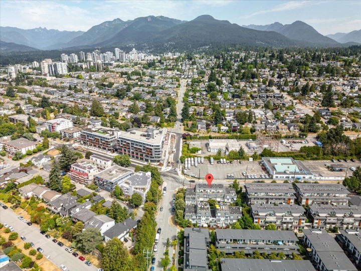 Photo 26 at 12 - 288 St. Davids Avenue, Lower Lonsdale, North Vancouver