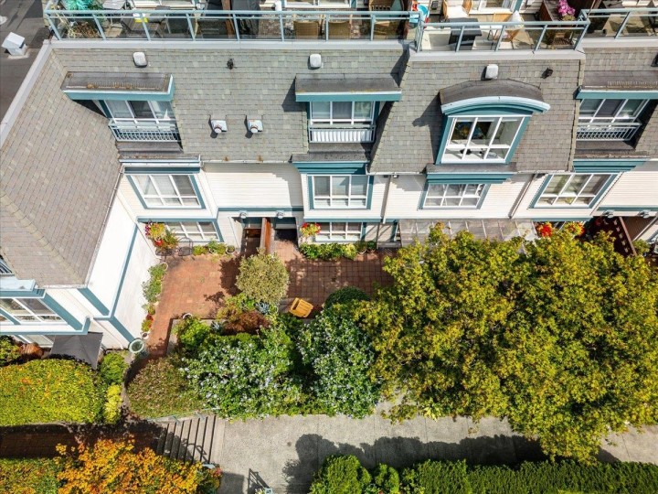 Photo 24 at 12 - 288 St. Davids Avenue, Lower Lonsdale, North Vancouver