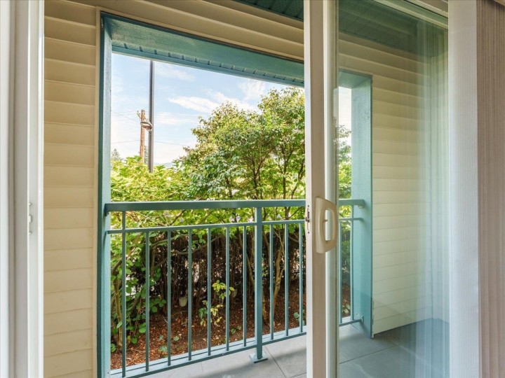 Photo 18 at 12 - 288 St. Davids Avenue, Lower Lonsdale, North Vancouver