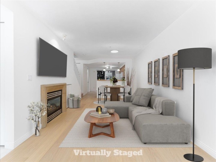 Photo 4 at 12 - 288 St. Davids Avenue, Lower Lonsdale, North Vancouver