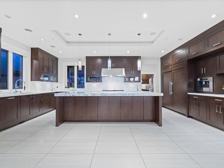 Photo 14 at 1355 Whitby Road, Chartwell, West Vancouver