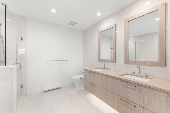 Photo 23 at 407 - 733 E 3rd Street, Queensbury, North Vancouver