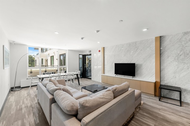 Photo 27 at 407 - 733 E 3rd Street, Queensbury, North Vancouver