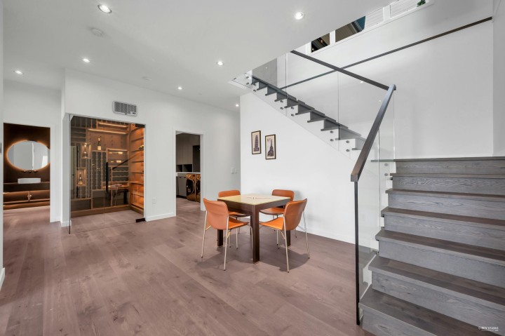 Photo 31 at 2101 Union Court, Panorama Village, West Vancouver