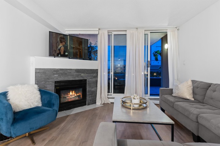 Photo 10 at 312 - 555 Abbott Street, Downtown VW, Vancouver West