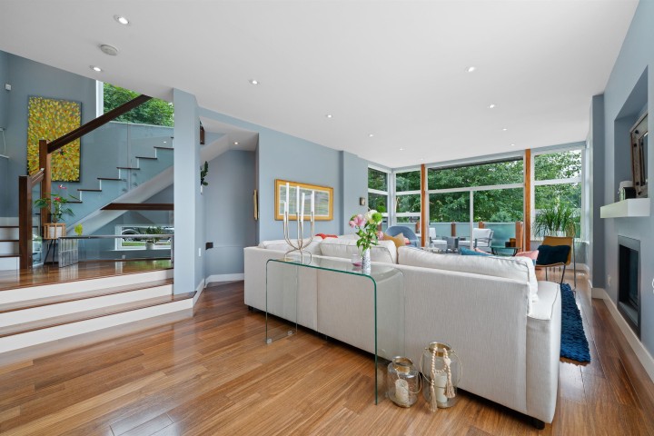 Photo 10 at 2005 Larson Road, Central Lonsdale, North Vancouver