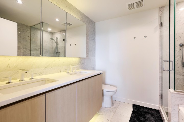 Photo 12 at 2820 - 89 Nelson Street, Yaletown, Vancouver West