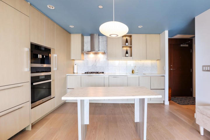 Photo 7 at 2820 - 89 Nelson Street, Yaletown, Vancouver West