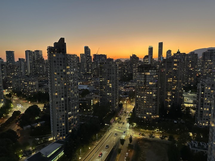 Photo 39 at 2820 - 89 Nelson Street, Yaletown, Vancouver West