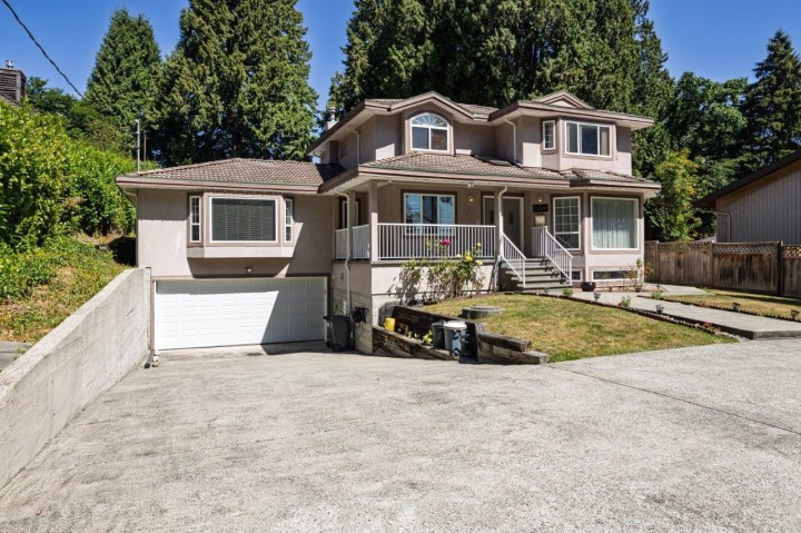 Photo 2 at 1224 E 14th Street, Westlynn, North Vancouver