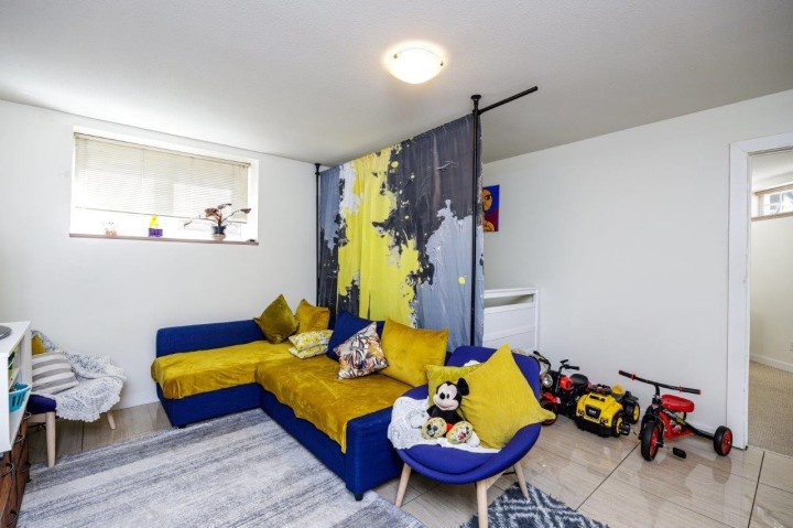 Photo 26 at 1224 E 14th Street, Westlynn, North Vancouver