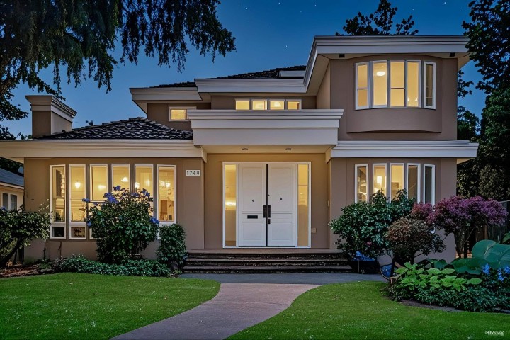 Photo 1 at 1748 W 68th Avenue, S.W. Marine, Vancouver West