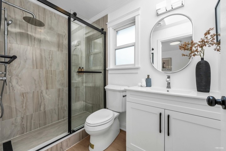 Photo 33 at 1748 W 68th Avenue, S.W. Marine, Vancouver West