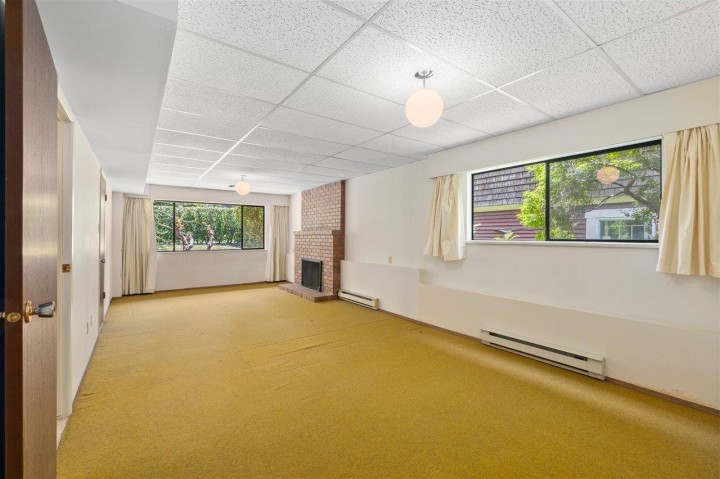 Photo 26 at 4427 W 6th Avenue, Point Grey, Vancouver West