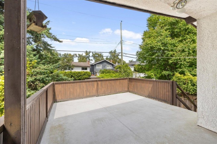 Photo 15 at 4427 W 6th Avenue, Point Grey, Vancouver West