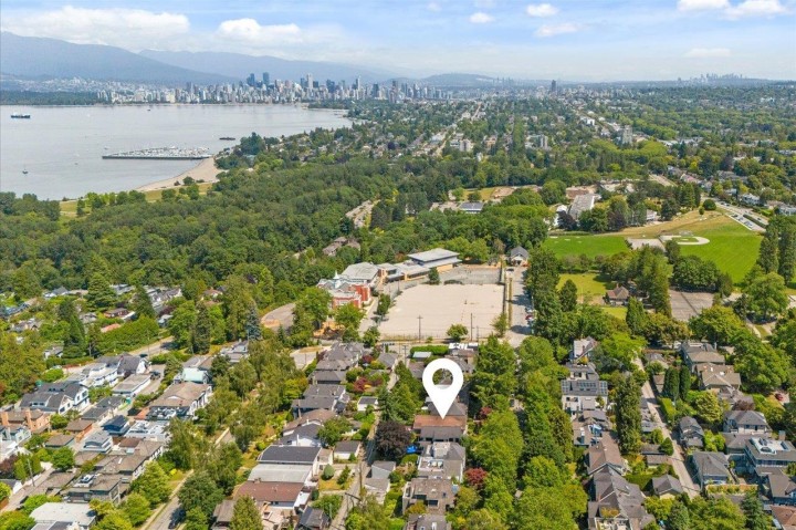 Photo 35 at 4427 W 6th Avenue, Point Grey, Vancouver West