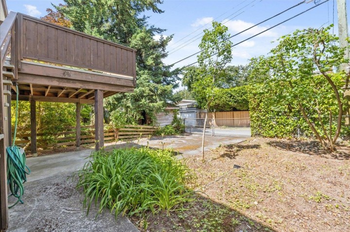 Photo 31 at 4427 W 6th Avenue, Point Grey, Vancouver West