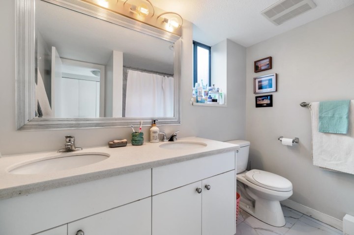 Photo 14 at 3003 Sunnyhurst Road, Lynn Valley, North Vancouver