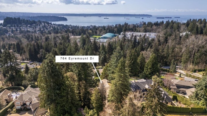Photo 17 at 764 Eyremount Drive, British Properties, West Vancouver