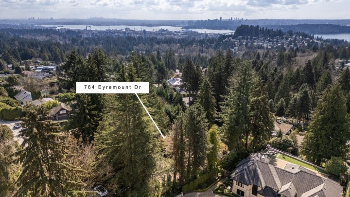 Photo 15 at 764 Eyremount Drive, British Properties, West Vancouver