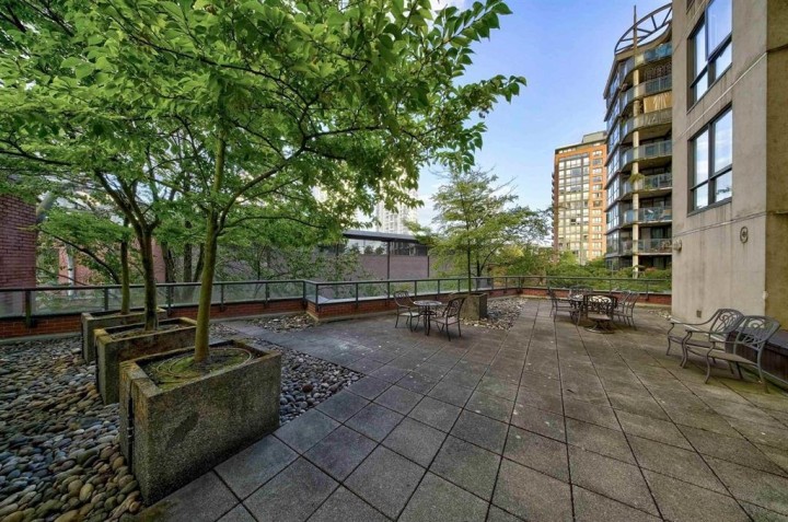 Photo 14 at 8A - 199 Drake Street, Yaletown, Vancouver West