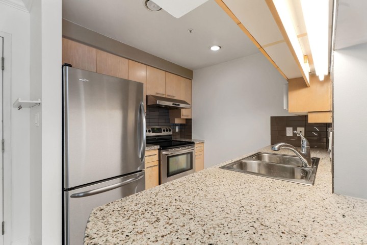 Photo 4 at 8A - 199 Drake Street, Yaletown, Vancouver West