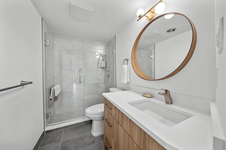 Photo 22 at 605 - 1930 Marine Drive, Ambleside, West Vancouver