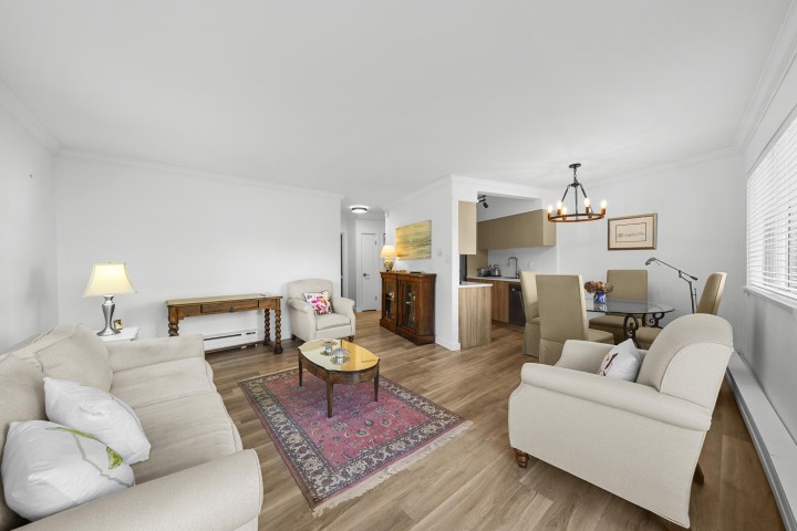 Photo 7 at 605 - 1930 Marine Drive, Ambleside, West Vancouver