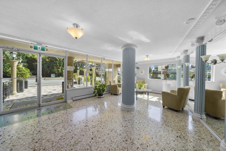 Photo 5 at 605 - 1930 Marine Drive, Ambleside, West Vancouver