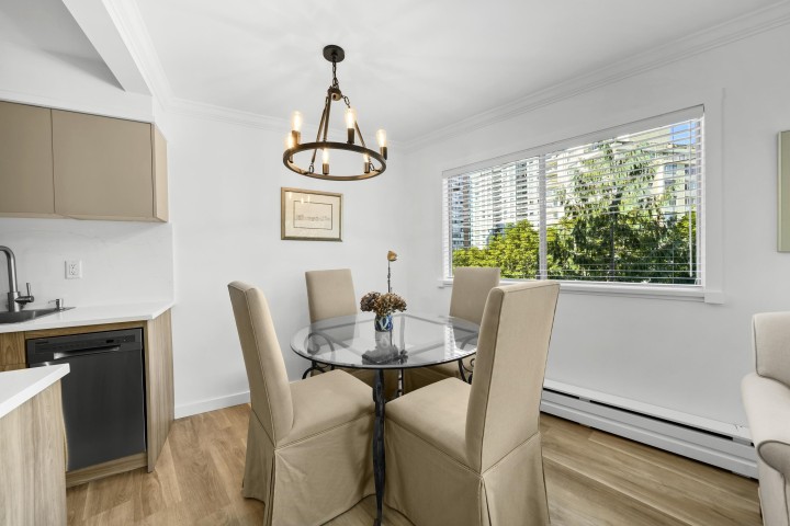 Photo 14 at 605 - 1930 Marine Drive, Ambleside, West Vancouver