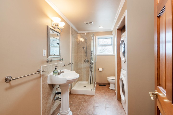 Photo 9 at 2929 W 24th Avenue, Arbutus, Vancouver West