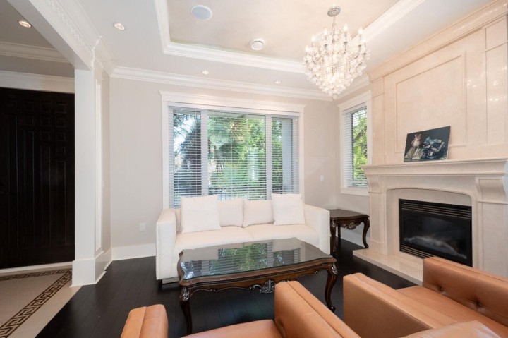 Photo 5 at 3949 W 33rd Avenue, Dunbar, Vancouver West