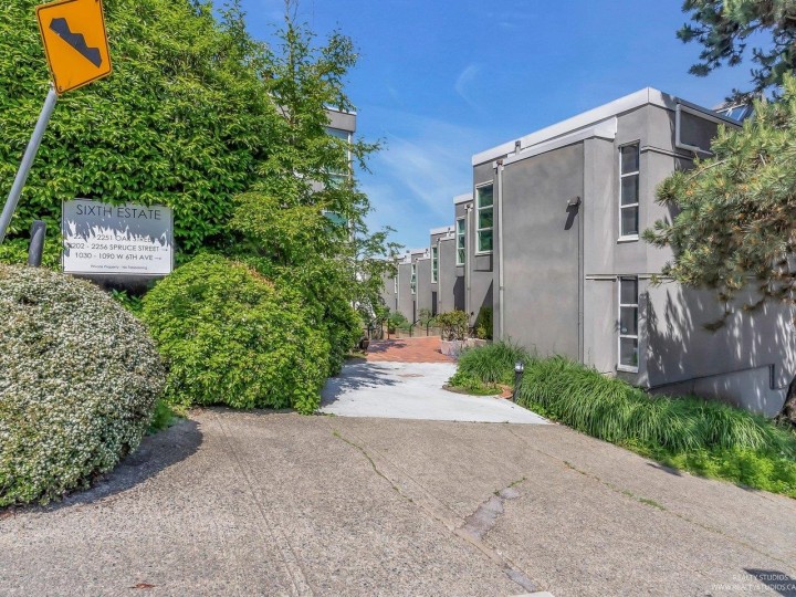 Photo 36 at 2217 Oak Street, Fairview VW, Vancouver West