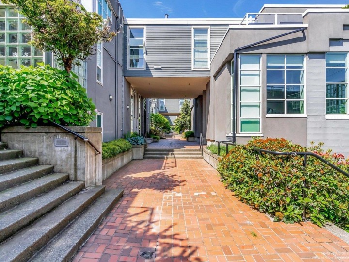 Photo 34 at 2217 Oak Street, Fairview VW, Vancouver West