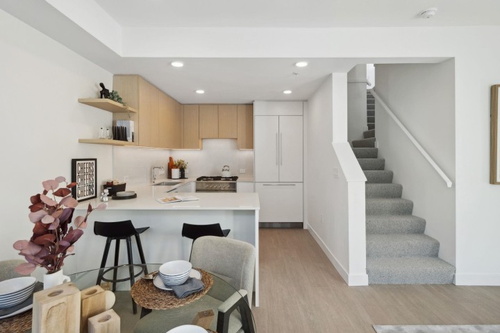 Photo 6 at 242 - 1014 W 47th Avenue, South Granville, Vancouver West