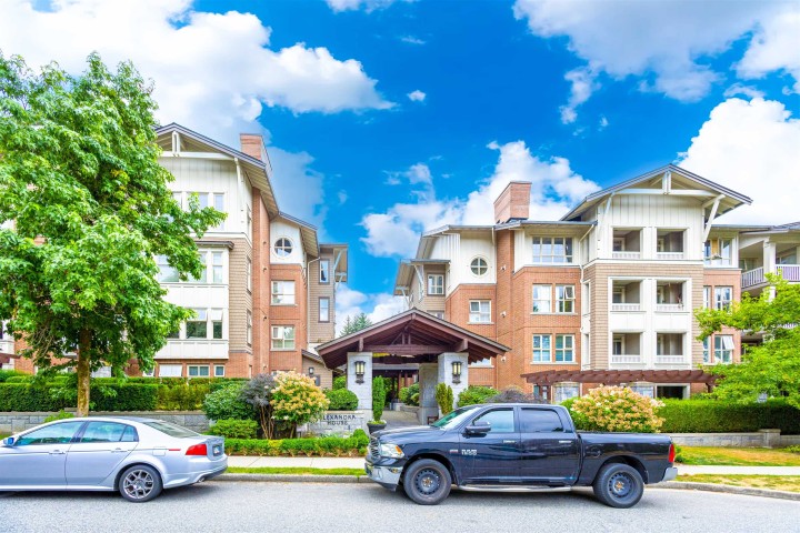 Photo 1 at 1305 - 4655 Valley Drive, Quilchena, Vancouver West