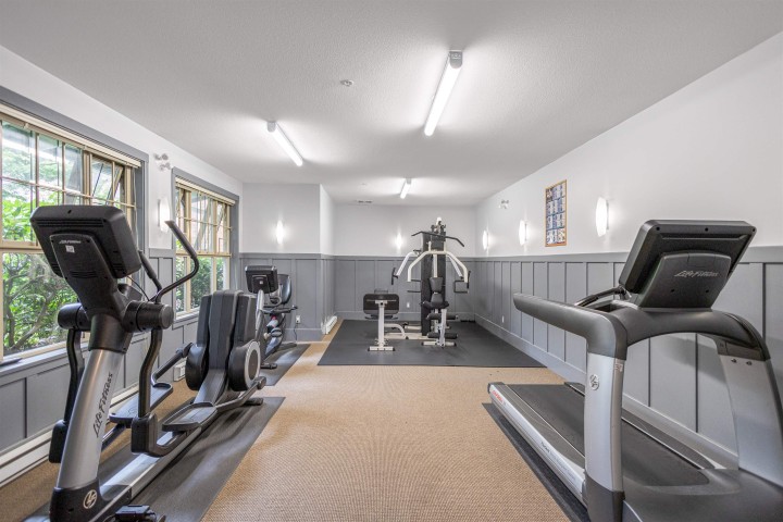 Photo 21 at 1305 - 4655 Valley Drive, Quilchena, Vancouver West