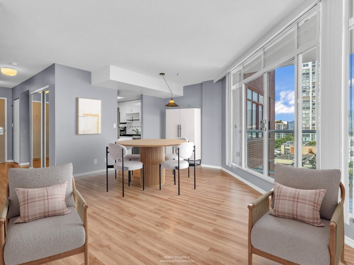 Photo 3 at 903 - 130 E 2nd Street, Lower Lonsdale, North Vancouver